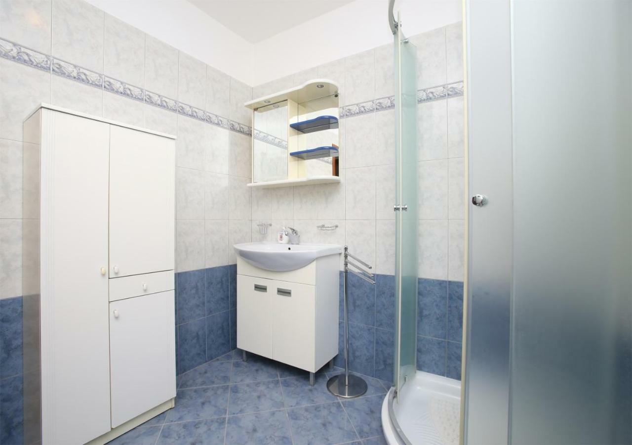 4 Persons App With Great Sea View,Ac,Wifi,399 Apartamento Rabac Exterior foto