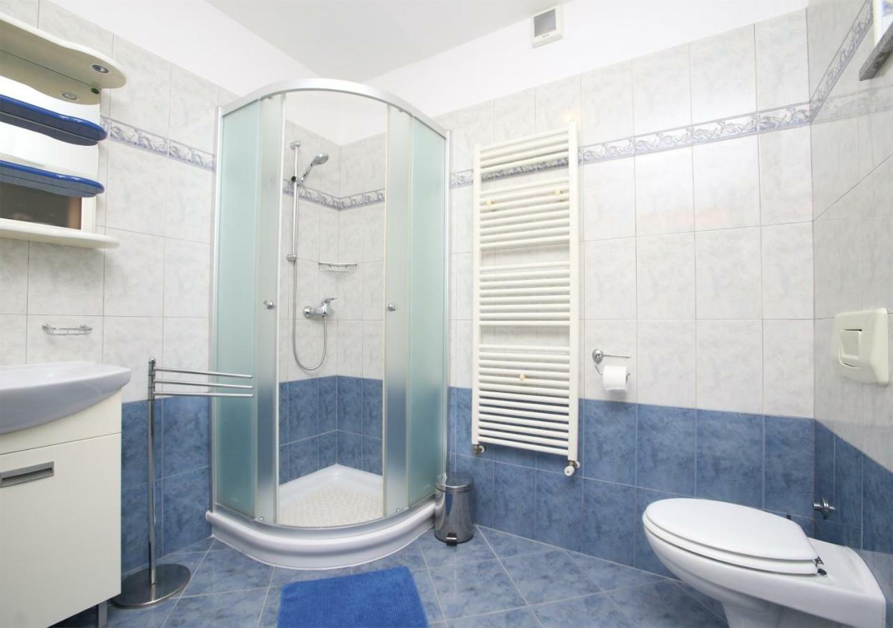4 Persons App With Great Sea View,Ac,Wifi,399 Apartamento Rabac Exterior foto